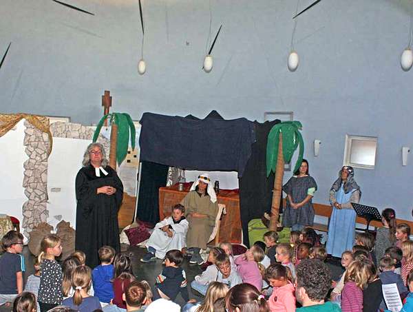 80 kleine Besucher bei der ökumenischen Kinderbibelwoche in Wartenberg