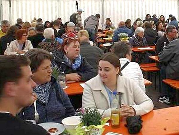 Verregnetes Hoffest